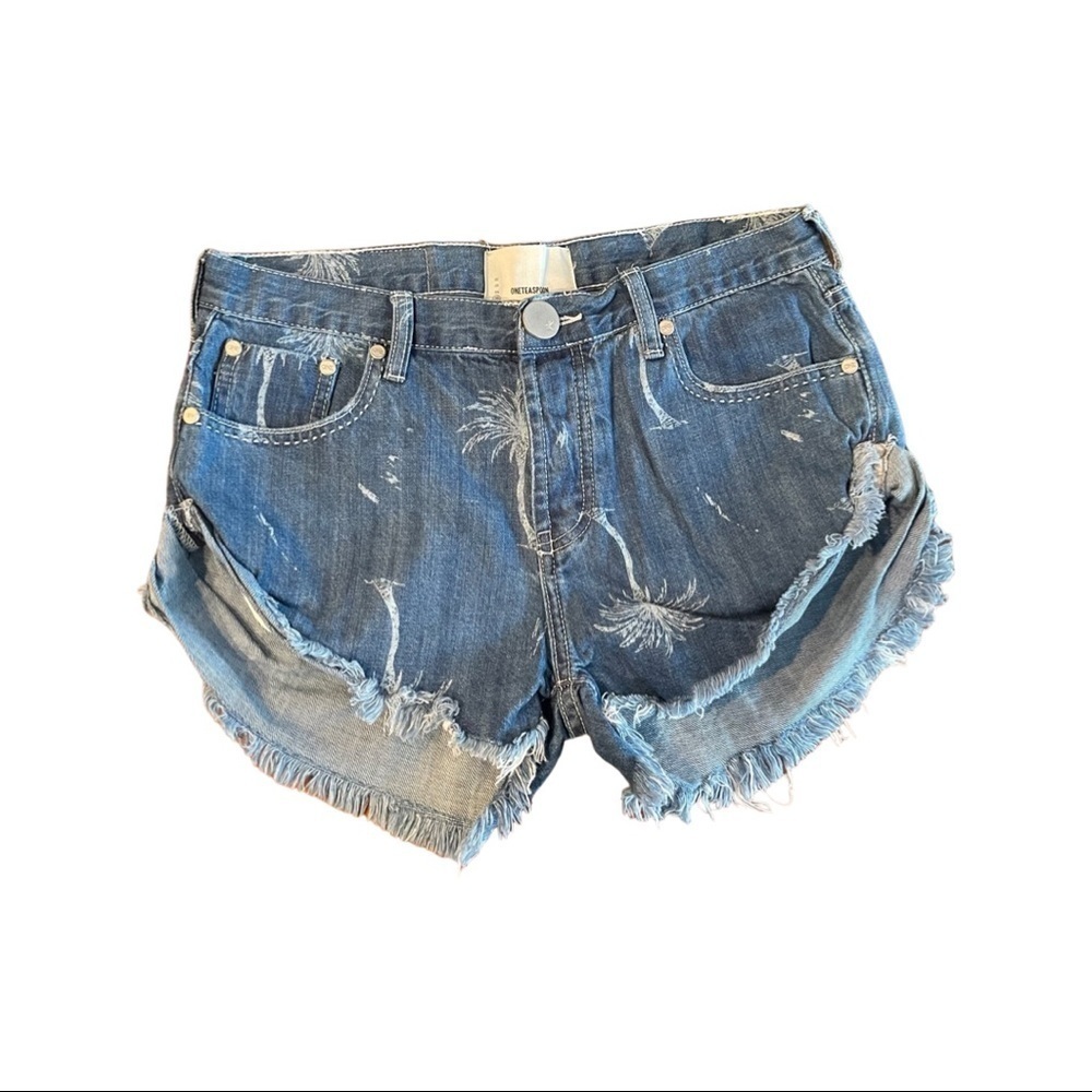 One Teaspoon palm tree print Bandit high waisted button fly shorts. Size 25
